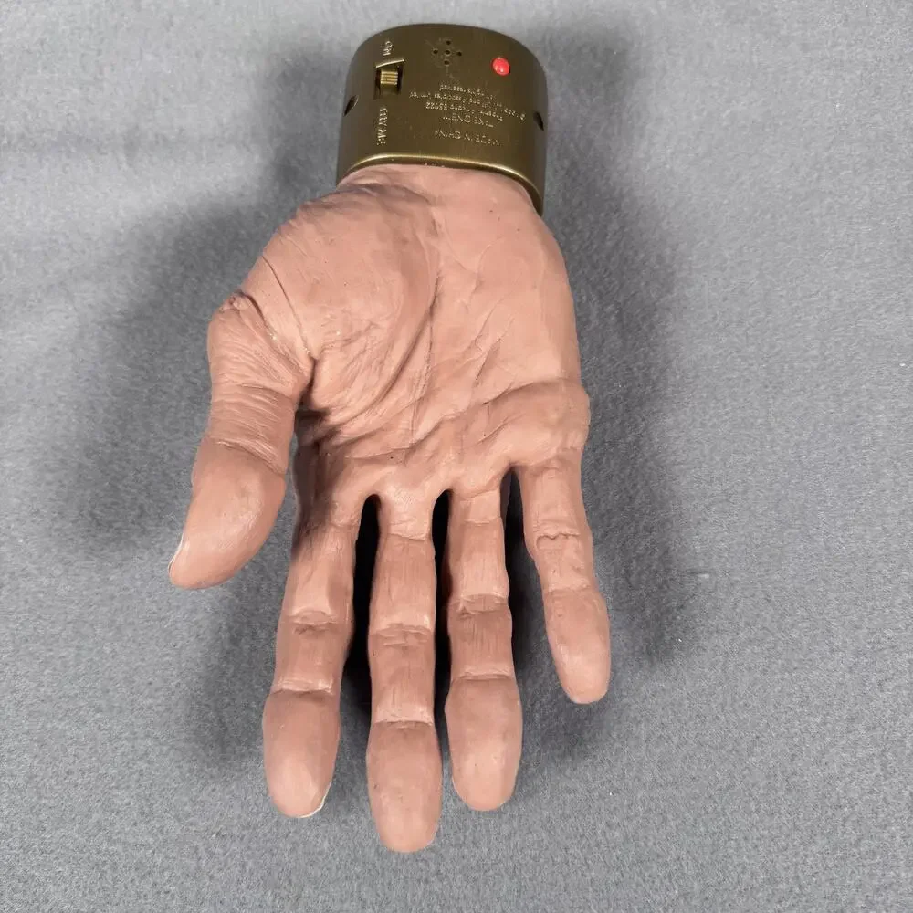 Vintage 1999 Take One Animated Moving Hand Prop Halloween Decor L.J. Liff 9" Toy - Picture 5 of 12